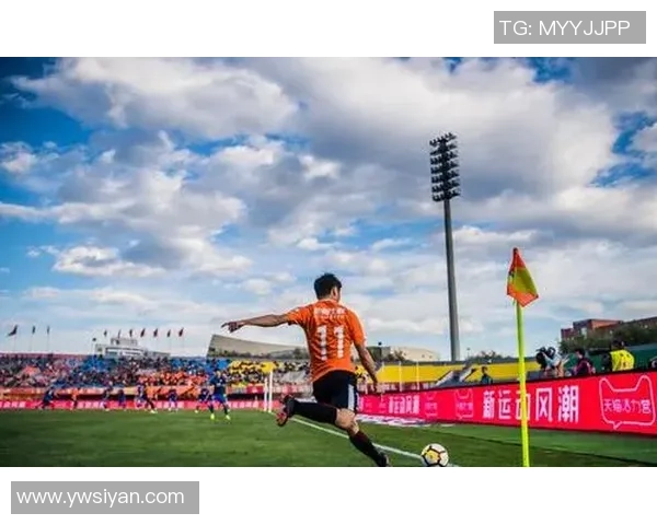 当足球巨星走上街头广告舞台展现力量与魅力的新风潮 当足球巨星走上街头广告舞台展现力量与魅力的新风潮