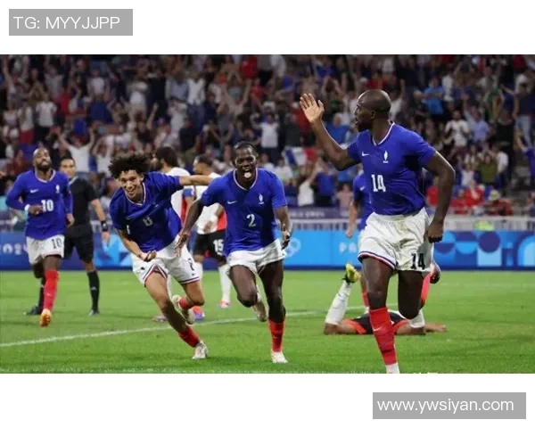 法国足球名将托拉姆精彩瞬间回顾展现其场上英勇表现与无尽激情