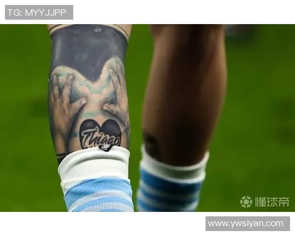 足球明星纹身揭秘 解析球场传奇人物背后的纹身故事